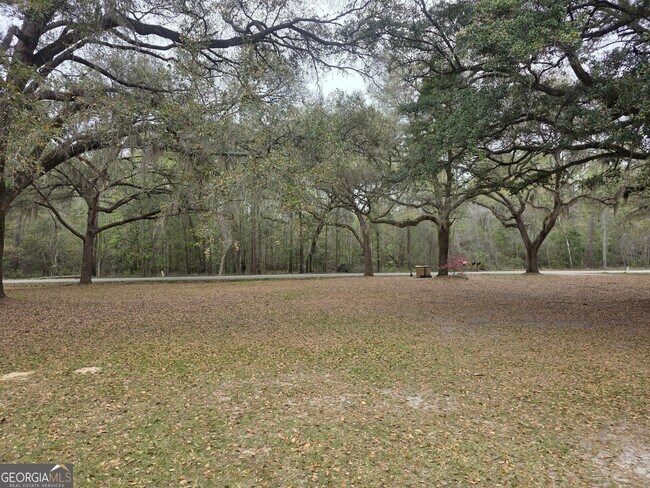 Foto del edificio - 583 Mill Pond Rd