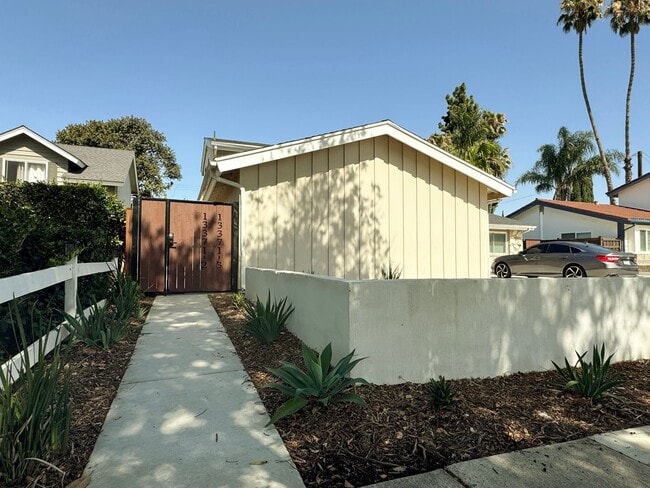 Foto del edificio - Brand-New 2026 Built 2 Bed / 2 Bath Single-Level ADU with Private Entrance