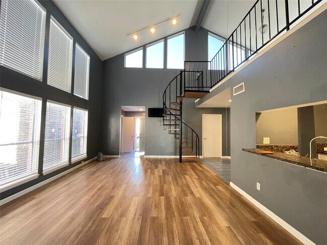 Building Photo - 4146 Sun Meadow Dr