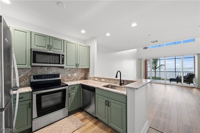 Building Photo - 2745 First St