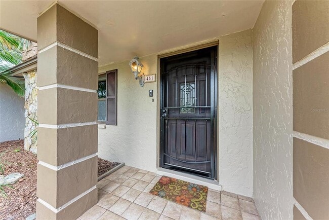 Building Photo - 451 N Shore Dr