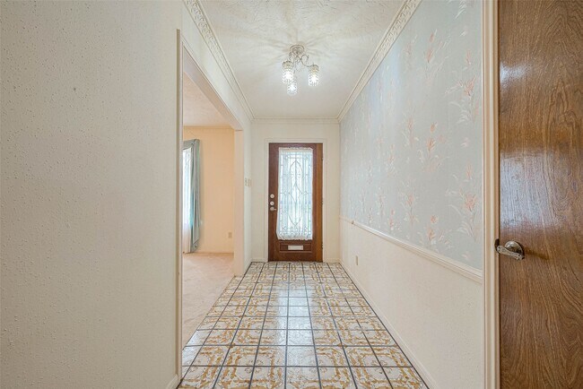 Foto del edificio - 8706 Tavistock Dr