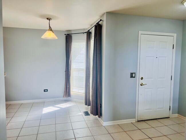 Foto del edificio - 2272 Scott Ln