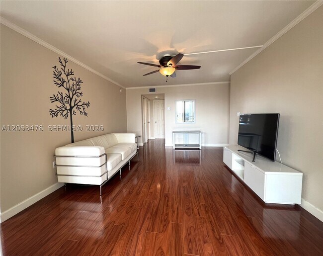 Foto del edificio - 9451 Evergreen Pl