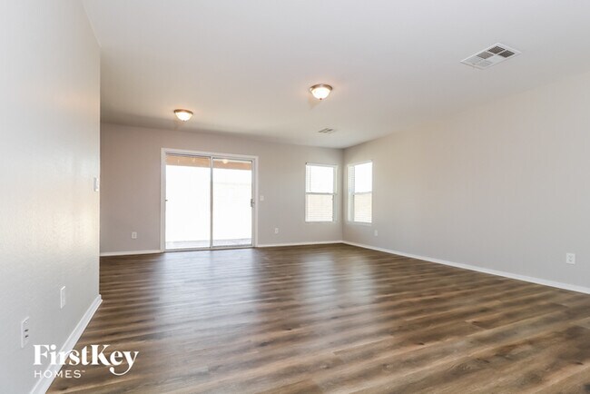 Building Photo - 22238 W Moonlight Path