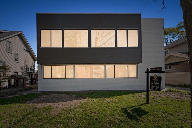 Foto del edificio - 709 Ann St