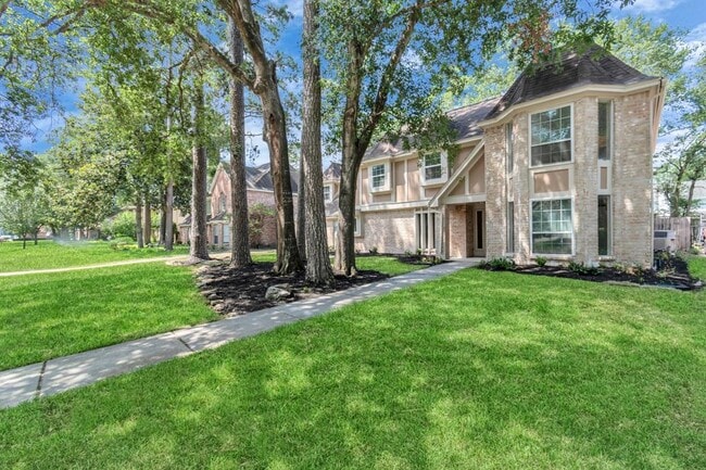 Building Photo - 14923 Benfer Rd