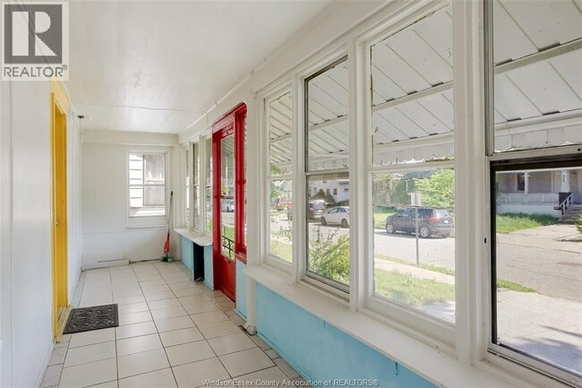 Building Photo - 361 Josephine Ave