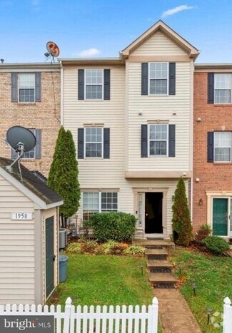 Building Photo - 1958 Palonia Ct