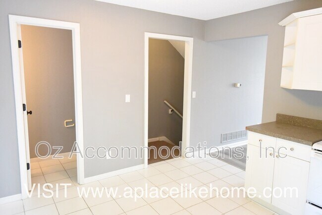 Foto del edificio - 4530 NW 57th St