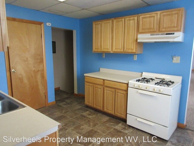 Building Photo - 3 br, 1.5 bath House - 1522 Park Avenue