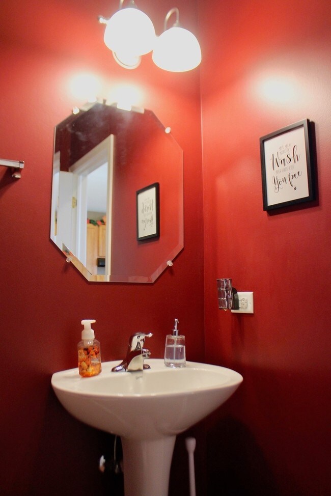 Foto del edificio - 222 Cassidy Lane Elgin, IL 60124