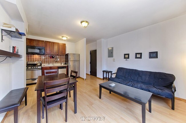 Interior - 301 S 4th St