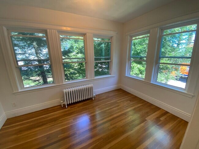 Building Photo - 244 Winchester St