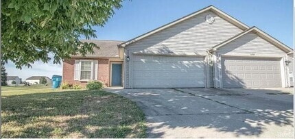 Building Photo - 2288 Hopkins Dr