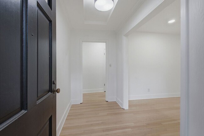 Foto del edificio - West Meade Rental