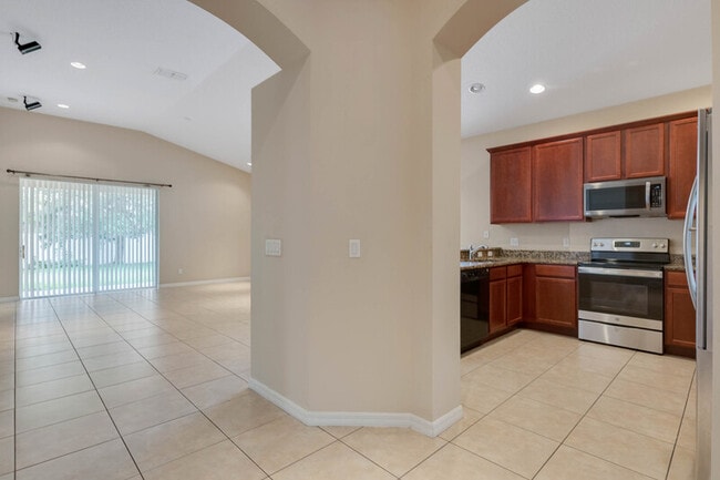 Building Photo - 8116 Tumeric Ct