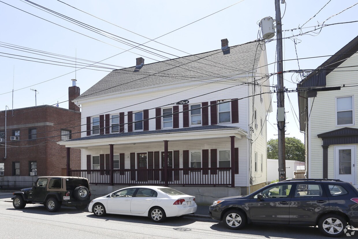Primary Photo - 15 Proctor St
