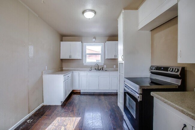 Foto del edificio - 3 Bedroom 1 bath in the Heart of Lubbock!