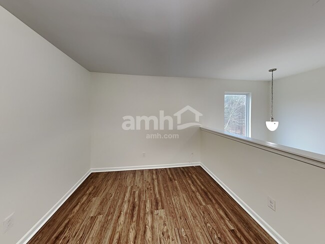 Building Photo - 15725 Lakepoint Forest Dr