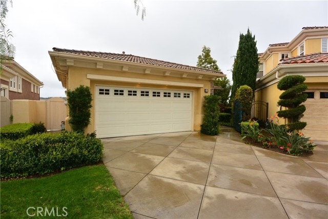 Building Photo - 50 Tidal Surf