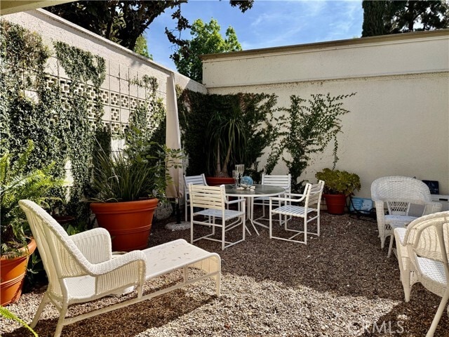Building Photo - 170 Avenida Majorca