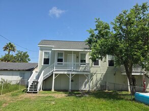 Building Photo - 3716 Avenue O
