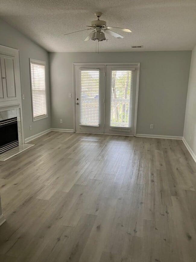 Photo - 719-I Apartment