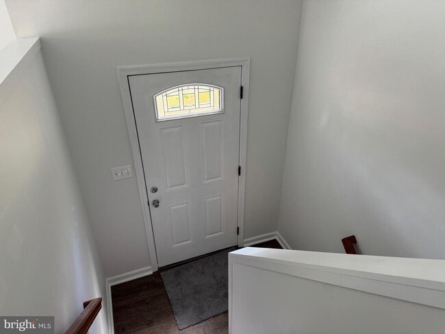 Building Photo - 845 Whispering Pine Cir