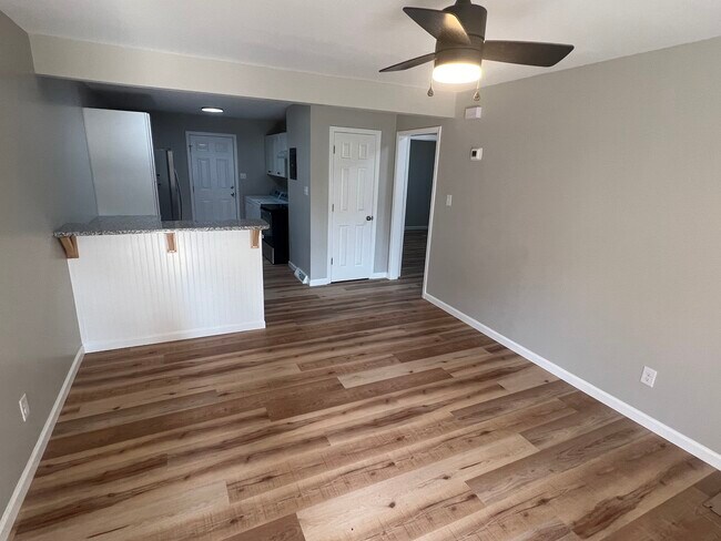 Foto del edificio - 909 N Flint St