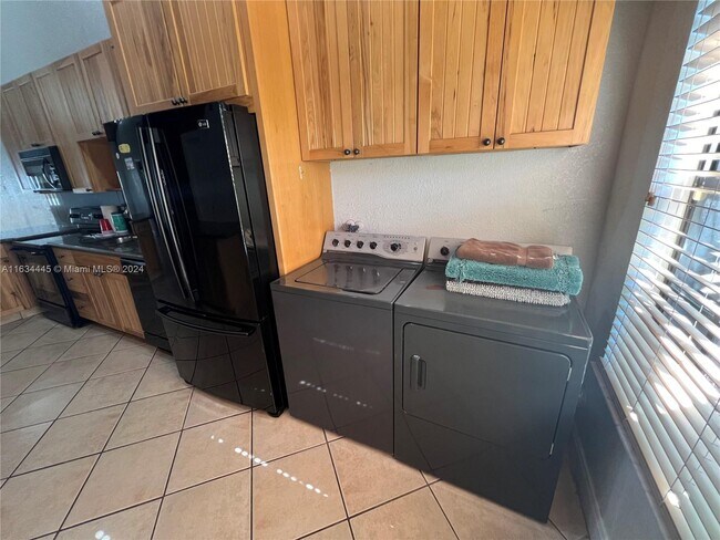 Foto del edificio - 2908 N 35th Terrace