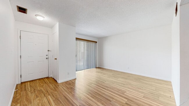 Photo - 5300 E Cherry Creek S Dr Apartment