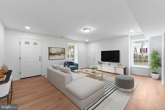 Photo - 2210 New Falls Rd Apartment