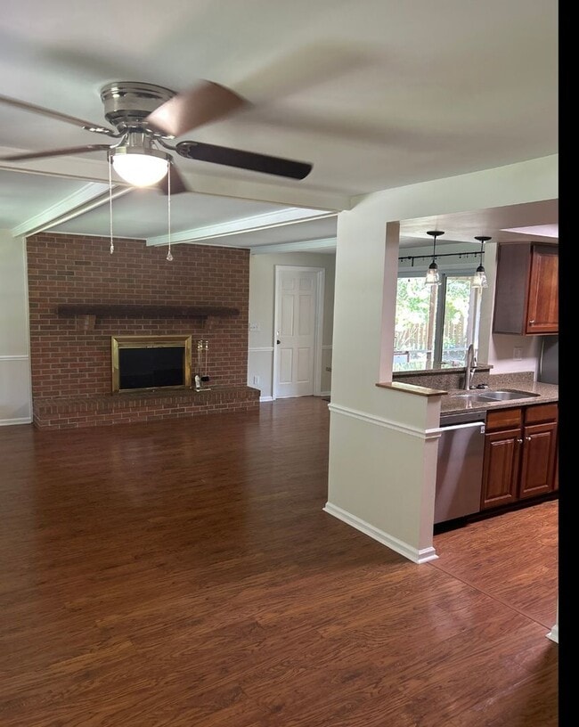 Building Photo - 1130 Heathshire Dr