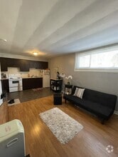Building Photo - 421 Cottesmore Ave