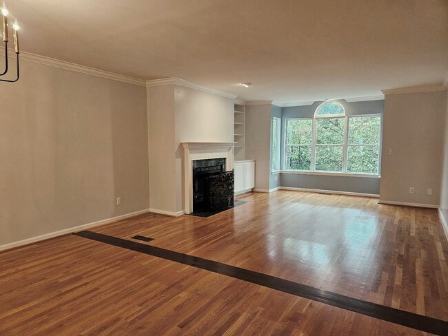 Photo - 602 Mockingbird Way House