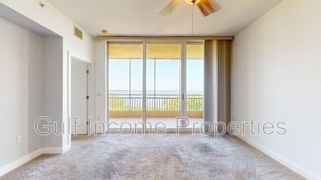 Foto del edificio - 2715 Terra Ceia Bay Blvd