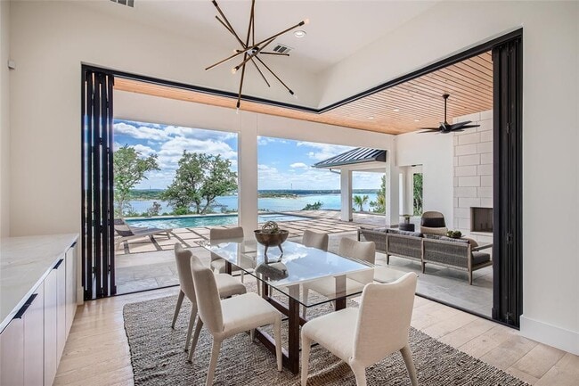 Building Photo - 6412 Lantern View Dr