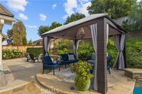 25662 Cresta Loma