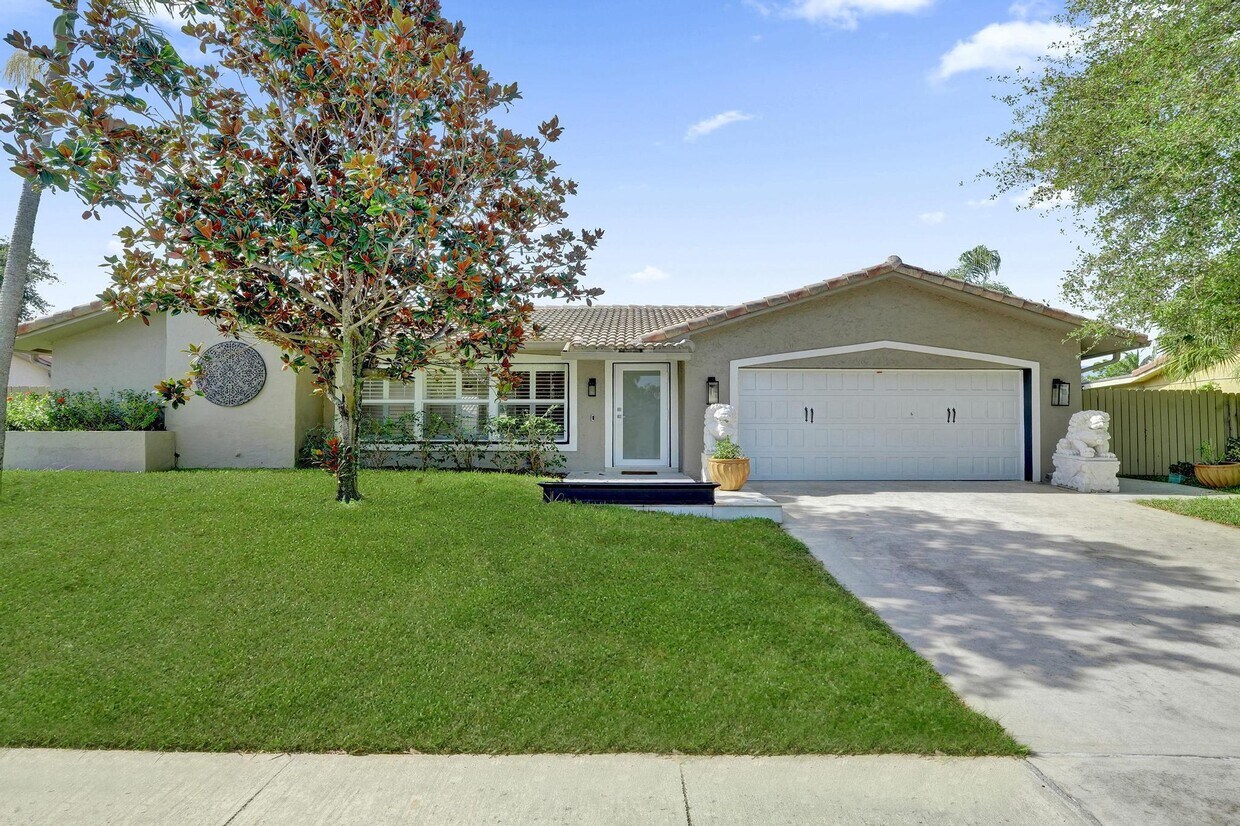 Foto principal - 2382 NW 31st St