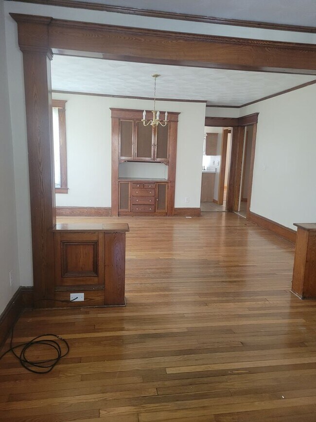 Foto del edificio - 51-53 Westford Circle