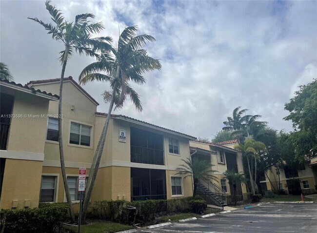 Building Photo - 1237 SW 46th Ave