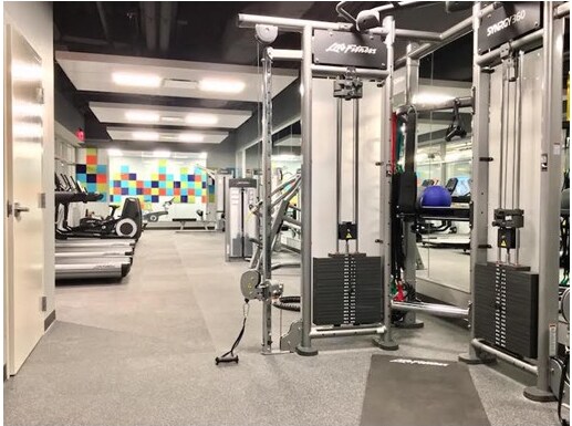 Building Photo - 275 Third St