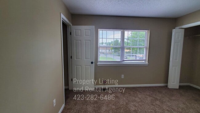 Foto del edificio - 3 Bedroom 1.5 Baths Townhouse Johnson City,TN