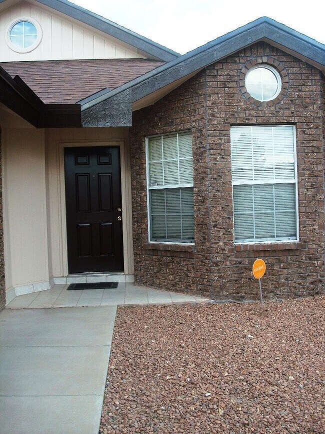 Foto del edificio - 1445 Plaza Verde Dr