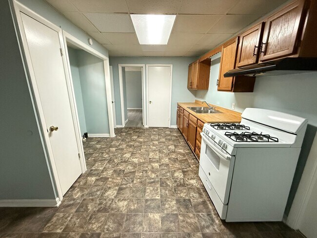 Foto del edificio - 504 N State St