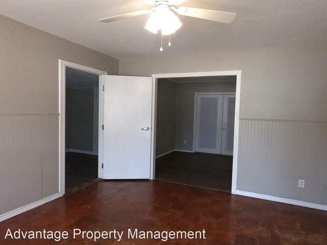 Building Photo - 4 br, 1.5 bath House - 3329 Harvester Ln.