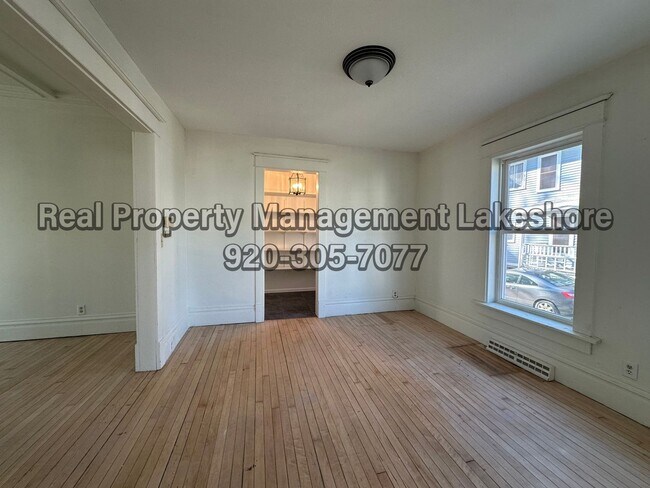 Foto del edificio - Updated Home Close to UWO