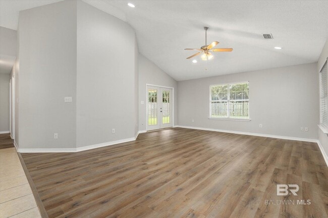 Building Photo - 21570 Palmer Ct