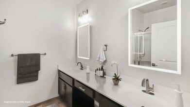 Building Photo - Avanti Luxury Apartments
